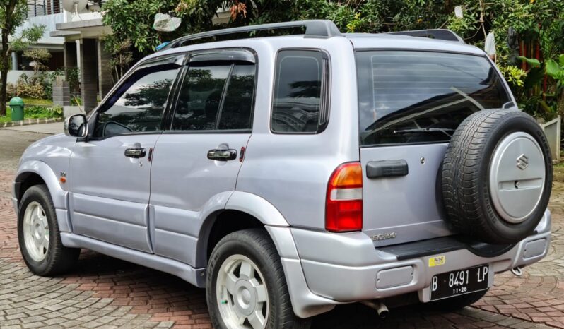 
								Suzuki Escudo 2.0 Manual 2001 full									