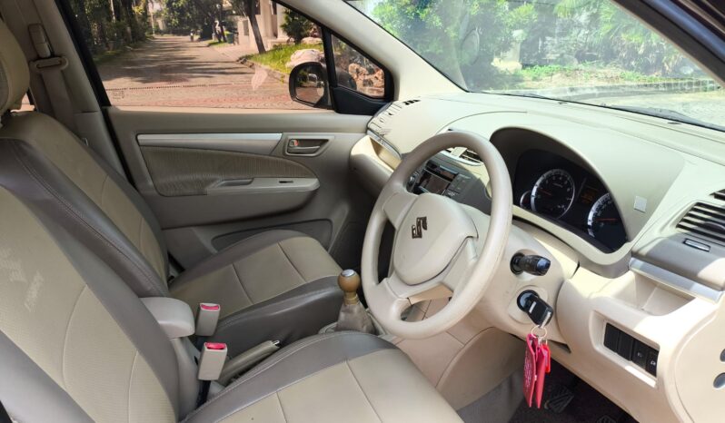 
								Suzuki Ertiga GL Manual 2012 full									