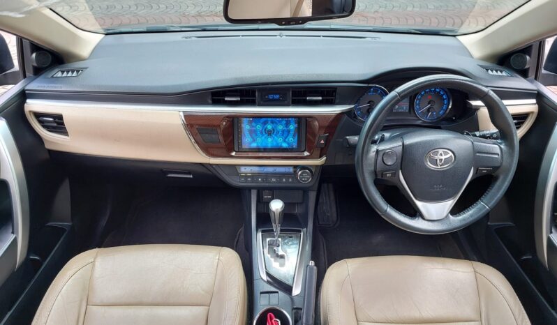 
								Toyota All New ALTIS 1.8V Matic 2014 full									