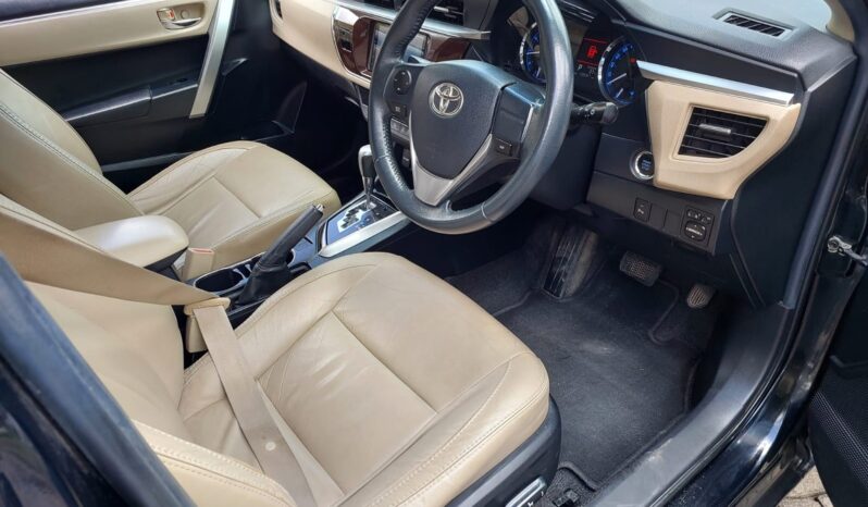 
								Toyota All New ALTIS 1.8V Matic 2014 full									