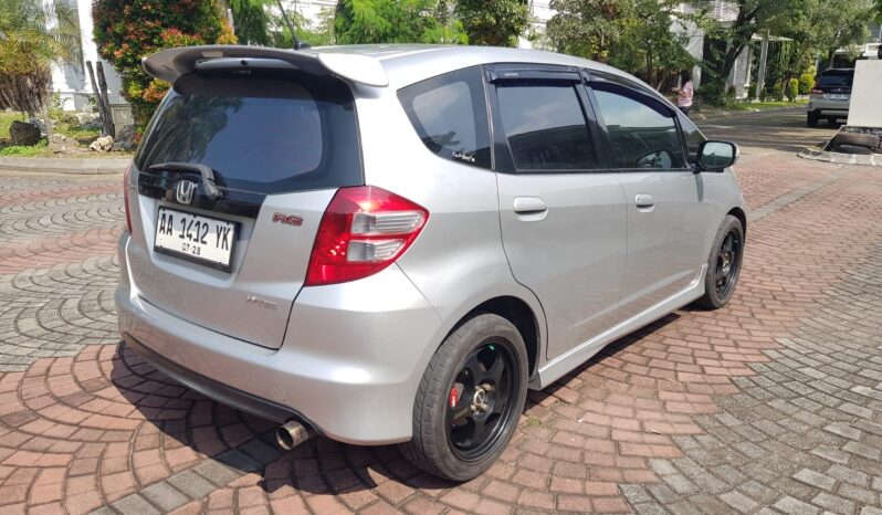 
								Honda Jazz RS Matic 2010 full									