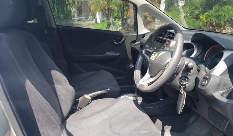 
								Honda Jazz RS Matic 2010 full									