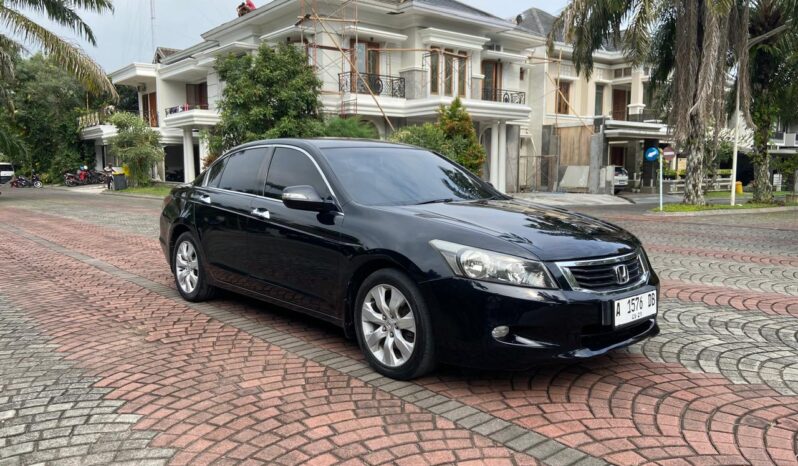 
								Honda Accord Vtil Matic 2010 full									