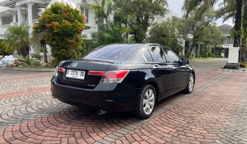 
								Honda Accord Vtil Matic 2010 full									